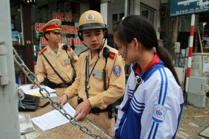 Ngành Giáo dục hưởng ứng Ngày thế giới tưởng niệm các nạn nhân tử vong vì tai nạn giao thông